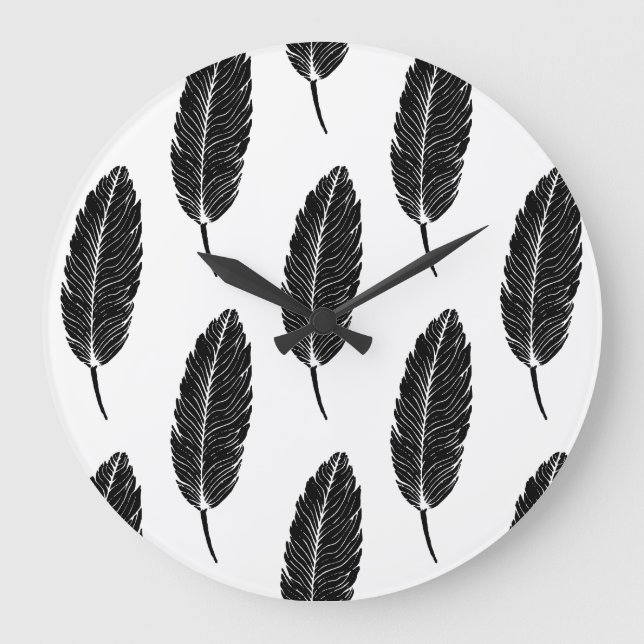 Reloj Redondo Grande Linocut de plumas rusticas en blanco y negro (Anverso)