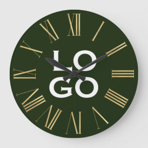 Reloj Redondo Grande Logotipo personalizado o imagen sobre verde bosque