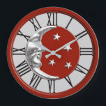 Reloj Redondo Grande Luna y estrellas Art Deco - Rojo, gris y plata<br><div class="desc">Luna clásica Art Deco y diseño de estrellas en plateado cepillado sobre el aspecto del esmalte,  rojo oscuro chino con fondo gris plateado claro / gris</div>