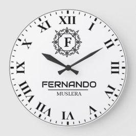 Reloj Redondo Grande Luxurious and distinguished Custom Monogrammed