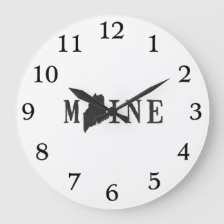 Reloj Redondo Grande Maine Name with State Shaped Letter