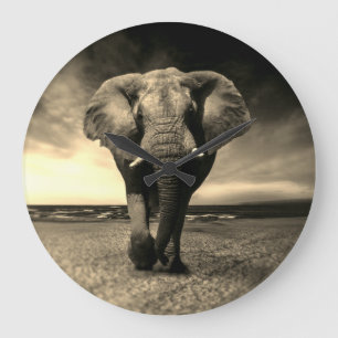 Reloj Redondo Grande Majestic Wild Bull Elephant in Sepia
