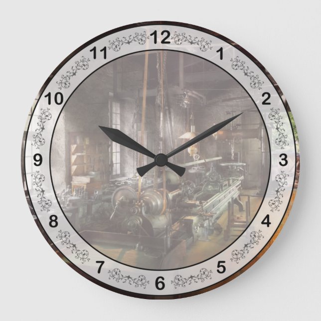 Reloj Redondo Grande Maquinista - torno - un torno largo (Anverso)