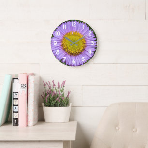 Reloj Redondo Grande Margarita Fleabane Floral Morada