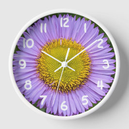 Reloj Redondo Grande Margarita Fleabane Floral Morada