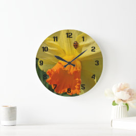Reloj Redondo Grande Mariquita en Flor de Narciso Amarillo Floral