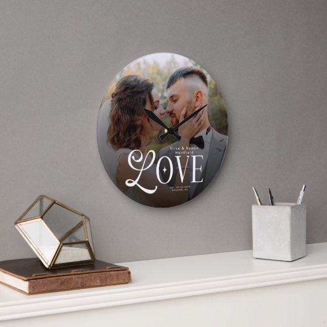 Reloj Redondo Grande Modern Love Custom Wedding Photo Couples Monogram (Oficina)