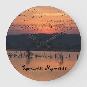 Reloj Redondo Grande Momentos románticos Aves al amanecer foto con text