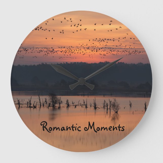 Reloj Redondo Grande Momentos románticos Aves al amanecer foto con text (Anverso)