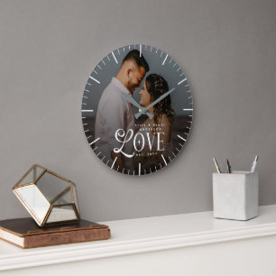 Reloj Redondo Grande Monograma de foto de boda personalizada de amor mo