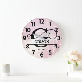 Reloj Redondo Grande Monograma G de Lavanda Pálida Deteriorada