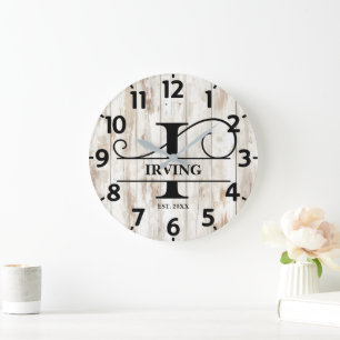 Reloj Redondo Grande Monograma I de madera vieja rústica