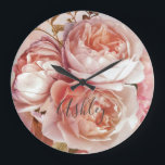 Reloj Redondo Grande Monograma Nombre de la PEONA FLORAL BOTÁNICA<br><div class="desc">BOTANICAL FLORAL PEONY Nombre Monograma Gran Pared Reloj - Decore su casa con estilo con este hermoso reloj de pared con un hermoso ramo de rosas rosas rosas y peones, sobre un hermoso fondo de color rosa y azul acuático. Una elegante capa de pantalla blanca bordeada por un trazo interno...</div>