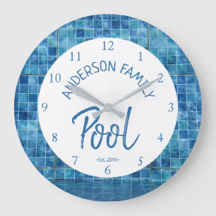 Reloj Redondo Grande Nombre de familia de piscina de baldosas azul fres