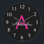 Reloj Redondo Grande Nombre de monograma de guion negro rosado caliente<br><div class="desc">Reloj de nombres de monograma de escritura simple rosa y negra caliente. Esto hace el regalo perfecto dulce de 16 años,  boda,  ducha de novia,  aniversario,  ducha de bebé o fiesta de soltera para alguien que ama el lujo glam y los estilos de moda.</div>