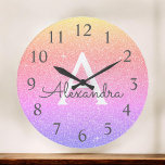 Reloj Redondo Grande Nombre del monograma del Purpurina de espárragos d<br><div class="desc">Nombre Monograma del Purpurina Rainbow Pastel Gold,  Púrpura y Rosa Ombre Sparkle y Reloj Pared de servicio inicial. El Reloj Muro hace el regalo perfecto para alguien que ama el brillo y el purpurina.</div>
