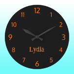 Reloj Redondo Grande Nombre del Naranja clásico y elegante negro y atar<br><div class="desc">Clásico y elegante Negro y Neon Sunset Naranja Nombre grande reloj</div>