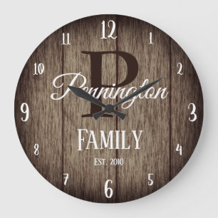 Reloj Redondo Grande Nombre familiar con textura de madera rústica mono