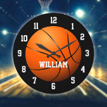 Reloj Redondo Grande Nombre personalizado personalizado del baloncesto<br><div class="desc">Reloj de baloncesto con nombre personalizado. Diseñado por Thisisnotme©</div>