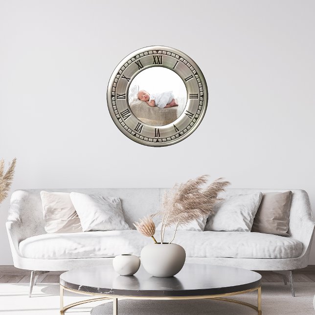 Reloj Redondo Grande Número romano de níquel cepillado (Subido por el creador)