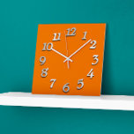 Reloj Redondo Grande Números mínimos Gris Naranja Gris Elegante Peach<br><div class="desc">Mi intención era crear una apariencia simple pero muy elegante con efecto de árbol dimensional. Corresponde a la moda actual en la decoración de casa. Puede cambiar la forma y el color de la mano. Diseño florenceK</div>