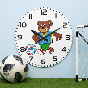 Reloj Redondo Grande Oso de fútbol jugando fútbol con ropa deportiva 
