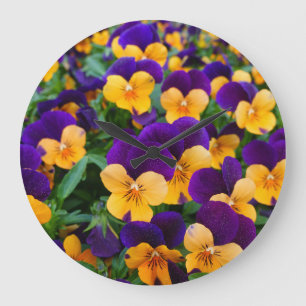Reloj Redondo Grande Pansy Bloom: La Belleza Jardín de cerca.