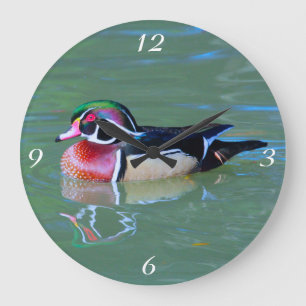 Reloj Redondo Grande Pato de madera masculino en la charca