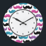 Reloj Redondo Grande Patrón de bigotes grisáceos (azul y negro rosado p<br><div class="desc">NB. Este producto tiene una imagen de purpurina y no está hecho de purpurina real. bigote, bigote, bigotes, bigotes, bigotes, gélidos, purpurinas, purpurinas, glamur, glamuroso, brillante, chica, chicas, textura, fresco, elegante, moderno, de moda, divertido, divertido, divertido, divertido, divertido, tonto, divertido, bigote, silueta, forma, "bigote divertido", "bigote gracioso", bigote", humorístico, "bigote...</div>