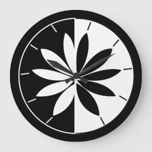 Reloj Redondo Grande Patrón floral de círculo en blanco y negro