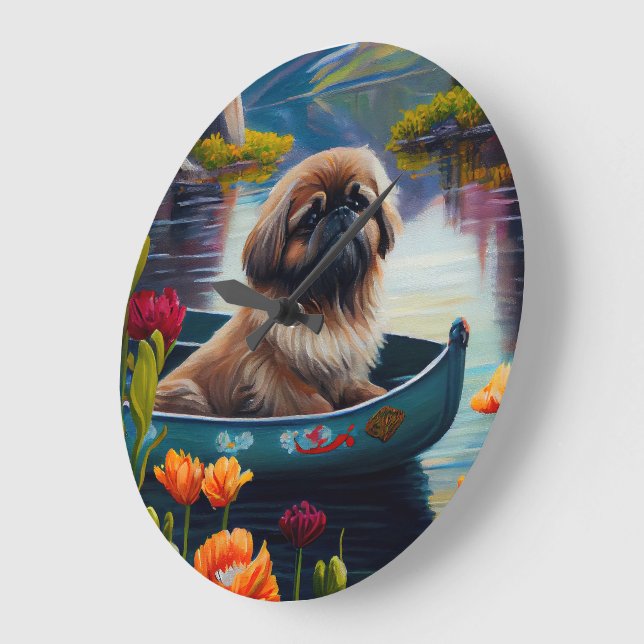 Reloj Redondo Grande Pekingese en un remo: Una aventura escénica (Ángulo)
