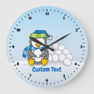 Reloj Redondo Grande Pequeño pingüino sentado con bolas de nieve