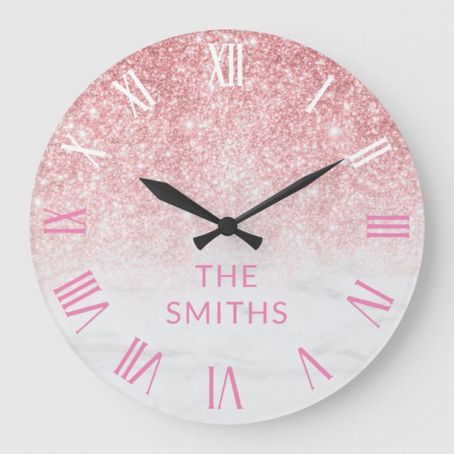 Reloj Redondo Grande Personalizado Nombre familiar Rosa Purpurina de or (Anverso)