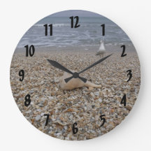 Puertas marinas y gaviotas marinas