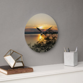 Reloj Redondo Grande Puesta de sol sobre el lago Balaton, Hungría.