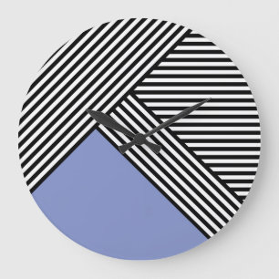 Reloj Redondo Grande Rayas negras y blancas con triángulo azul
