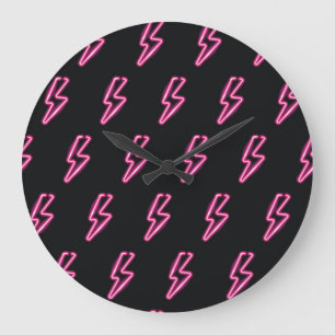 Reloj Redondo Grande Relámpago Neon Pink: fondo oscuro.