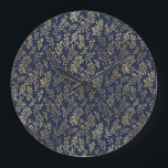 Reloj Redondo Grande Resumen azul y oro Resumen Art Deco deja patrón<br><div class="desc">Un adorable estilo deco de arte azul y dorado deja un patrón.</div>