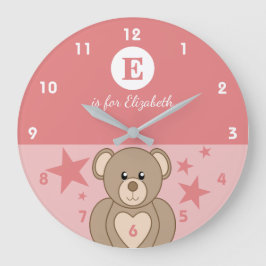 Reloj Redondo Grande Rosa y blanco con un lindo nombre de bebé de estre
