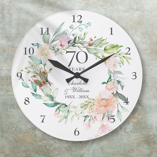 Reloj Redondo Grande Rosas de aniversario de bodas de 70 años Floral (70th Wedding Anniversary Roses Floral Large Clock)