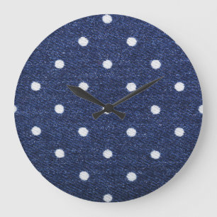 Reloj Redondo Grande Sello de guisantes: textura de tela denim.