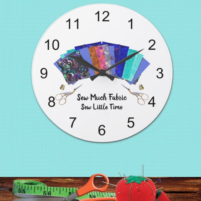 Reloj Redondo Grande Sew Many Fabric Quilter (Subido por el creador)