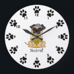Reloj Redondo Grande Shalom!-Cute Pug dog with Menorah<br><div class="desc">This is a cute little wall clock for your child's room, featuring a sweet little cartoon Pug dog wearing a yarmulke, and a menorah in front of him. Around the edges, next to the numbers are cute little paw prints! Below the dog is the word "Shalom!" You can customize the...</div>