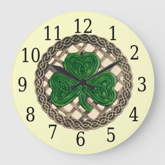 Reloj Redondo Grande Shamrock Beige Y Nudos Celtos Redondos