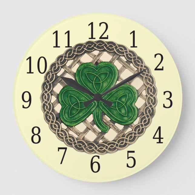 Reloj Redondo Grande Shamrock Beige Y Nudos Celtos Redondos (Anverso)