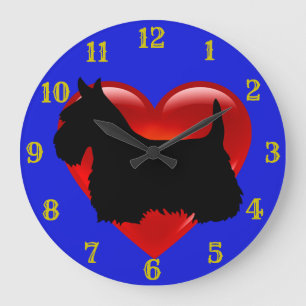Reloj Redondo Grande Silueta negra escocesa, corazón rojo/azul