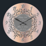 Reloj Redondo Grande Silver Swirls Rosa Oro 50 Boda Aniversario<br><div class="desc">Elegante reloj de aniversario de boda de remolinos de plata.</div>