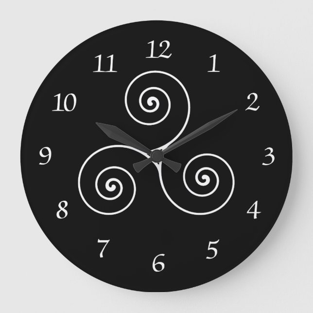 Reloj Redondo Grande Símbolo de Triskele (Anverso)