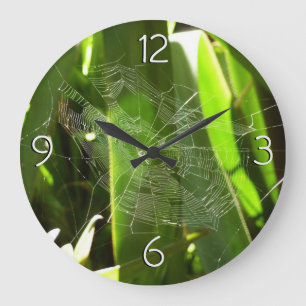 Reloj Redondo Grande Spiderweb en la naturaleza de las hojas tropicales
