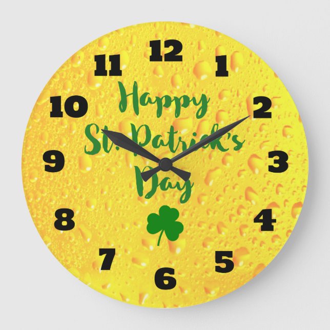 Reloj Redondo Grande St. Patrick's Day - Clover on a Beer Backdrop (Anverso)